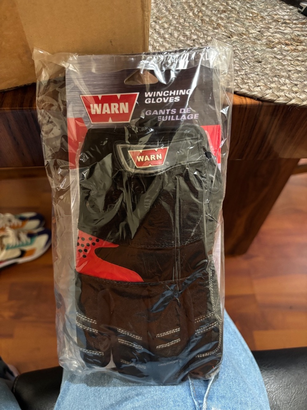 WARN Winching Gloves - Black and Red